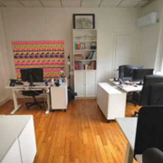 Bureau privé 26 m² 8 postes Coworking Rue d'Aboukir Paris 75002 - photo 2